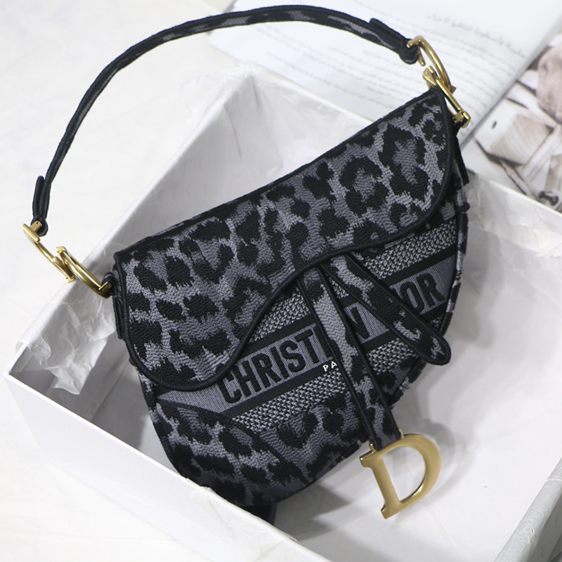 Dior The LADY DIOR Bag MINI SIZE(17*15*7cm)