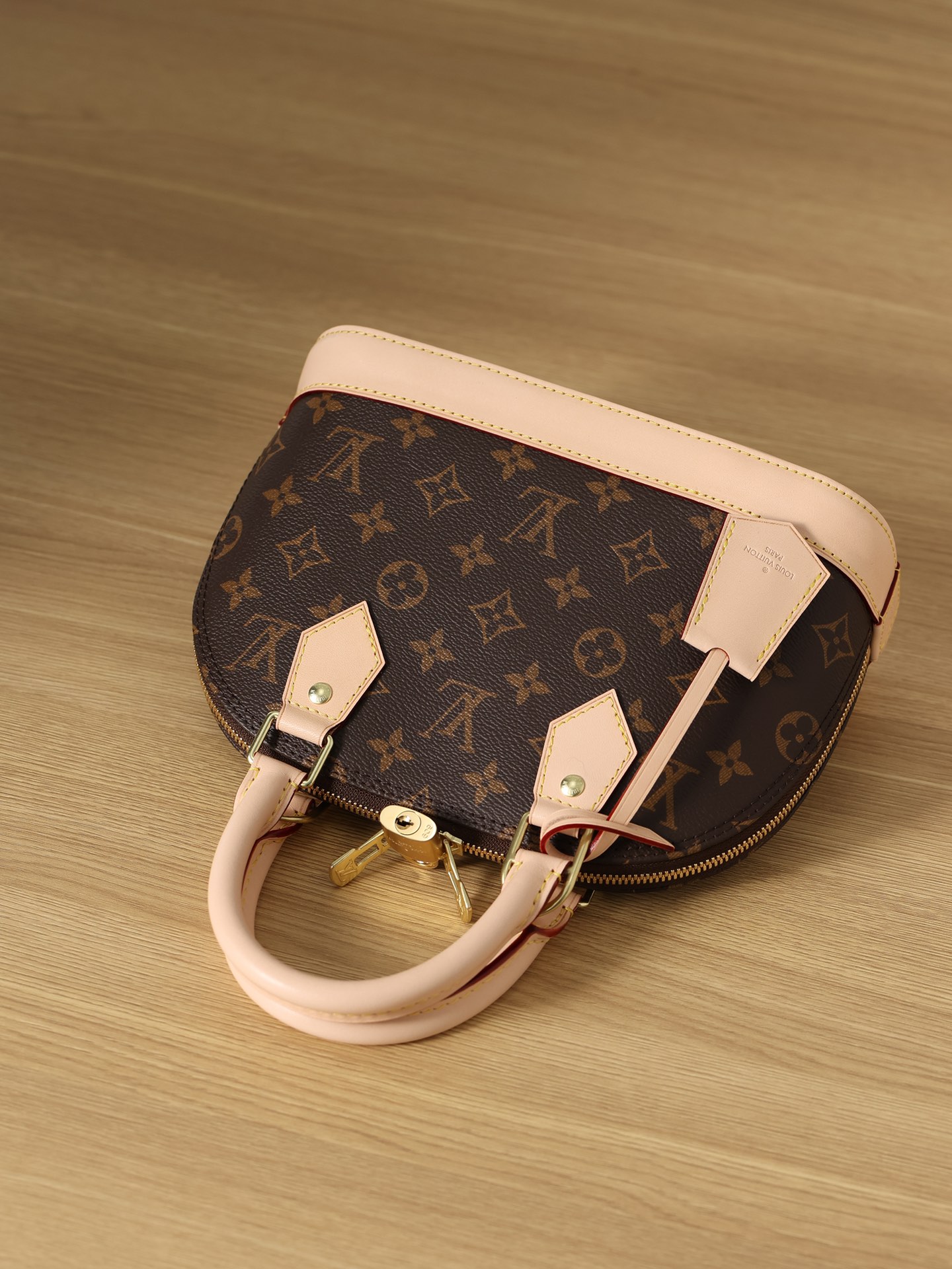Louis Vuitton LV Alma BB
