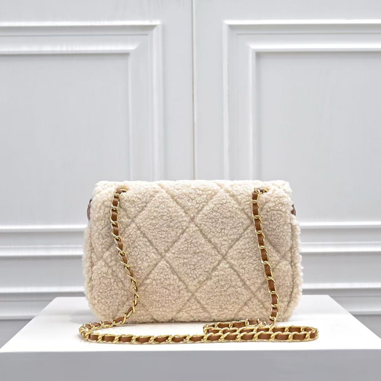 Chanel Autumn and Winter Series Flap Bag