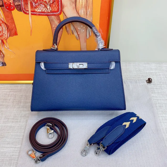 Hermès Kelly22 Silver Buckle Epsom Tote