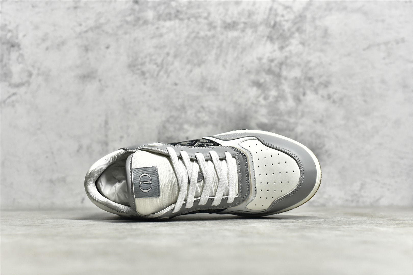 Dior B27 Sneakers Low-Top Gray