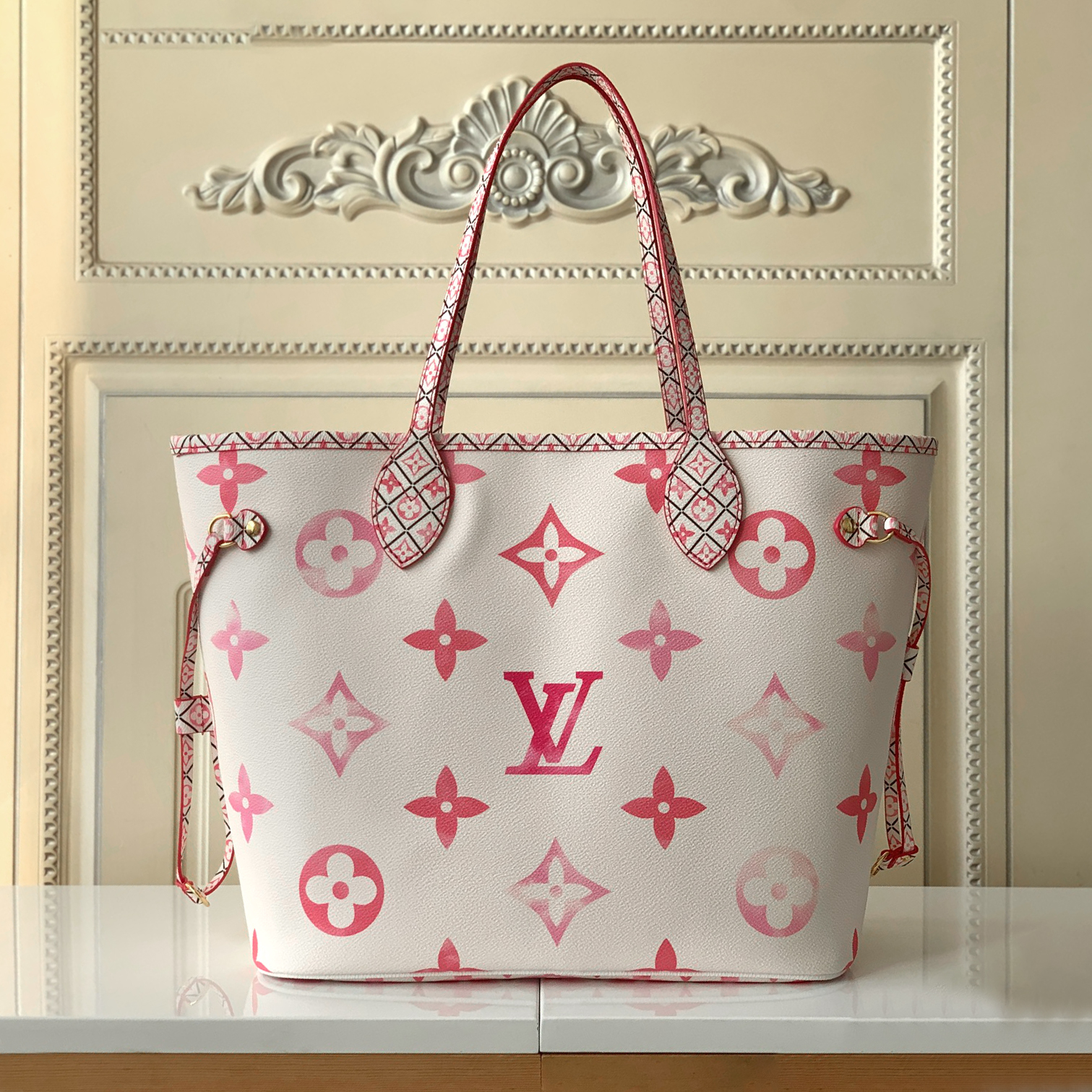 Louis Vuitton LV Neverfull MM-Decor