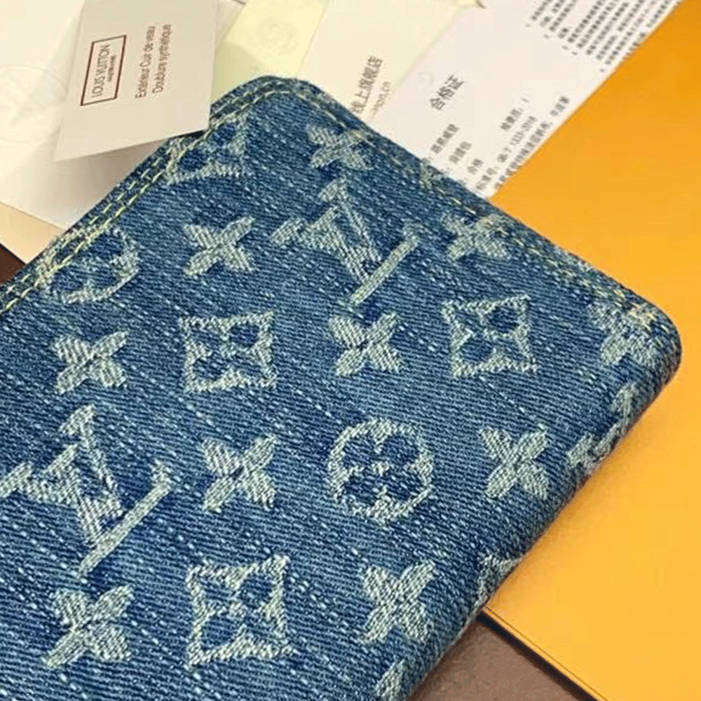 Louis Vuitton LV ippy Zipper Money Clip bags