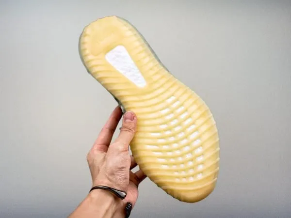 Yeezys 350 Boost V2 “Desert Sage”