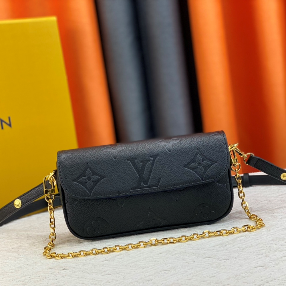 Louis Vuitton LV Leather Baguette Shoulder Handbag M82210&M81911