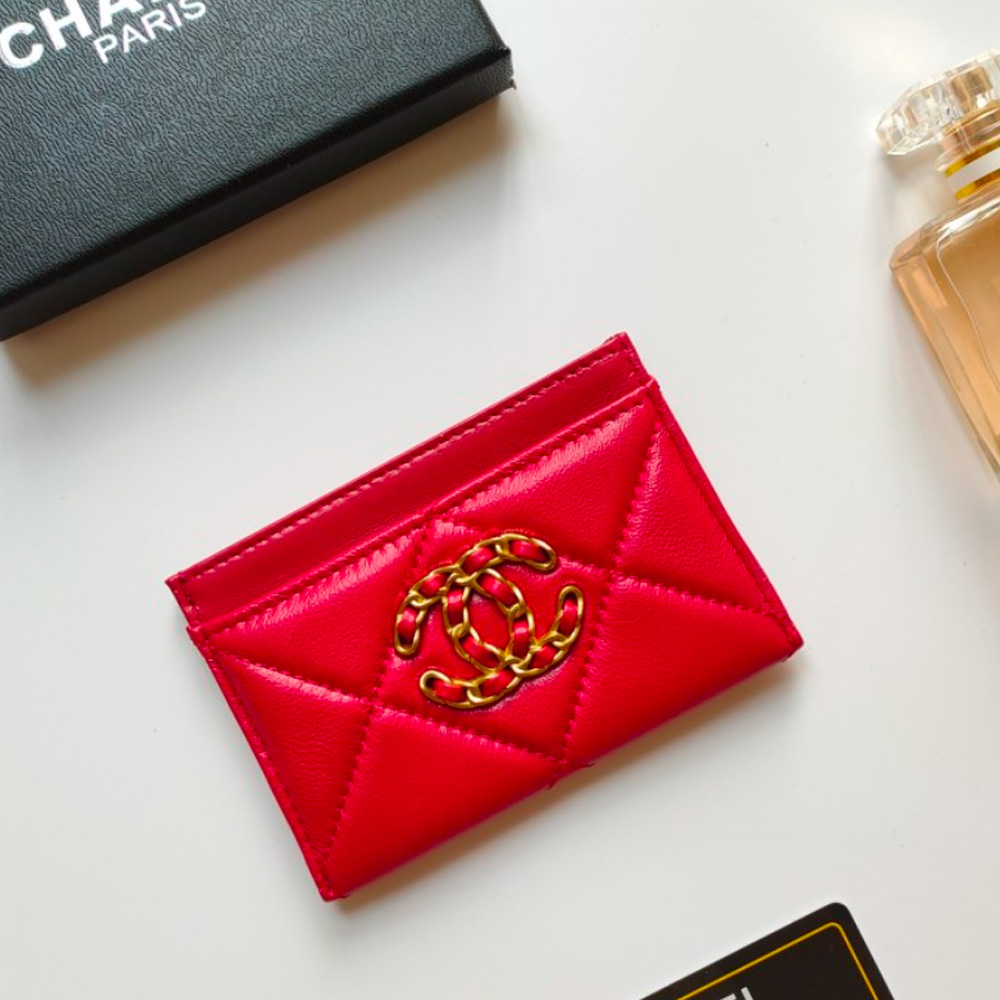 Chanel Sheepskin Card Holder
