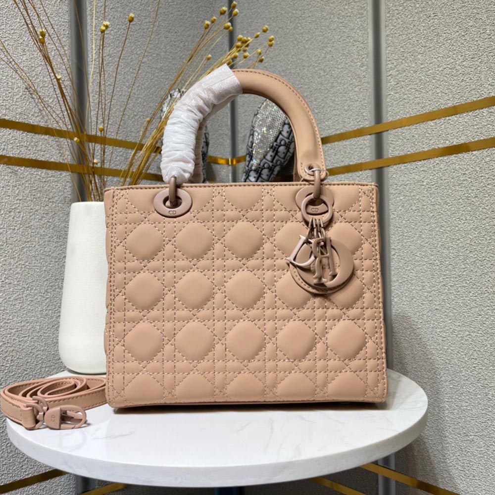 Dior The LADY DIOR Medium Bag-Matte cowhide leather