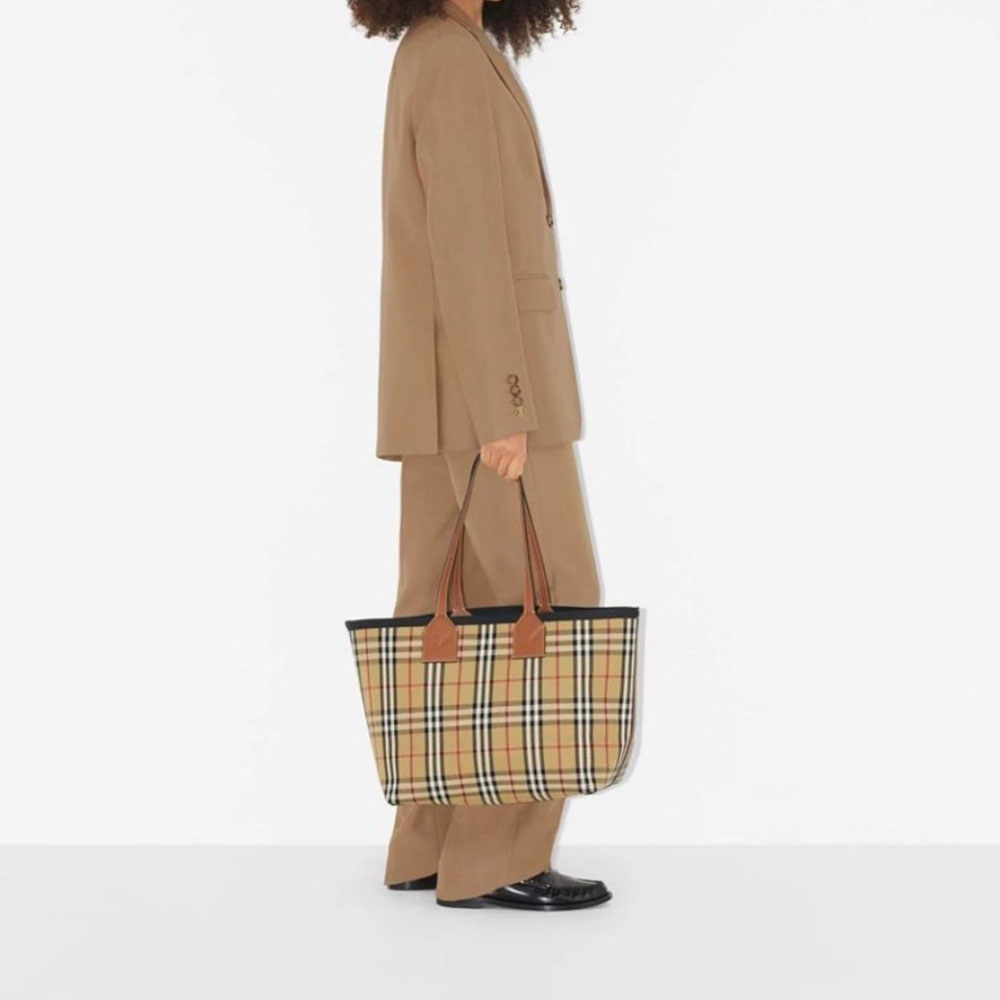 Burberry London Bag Medium