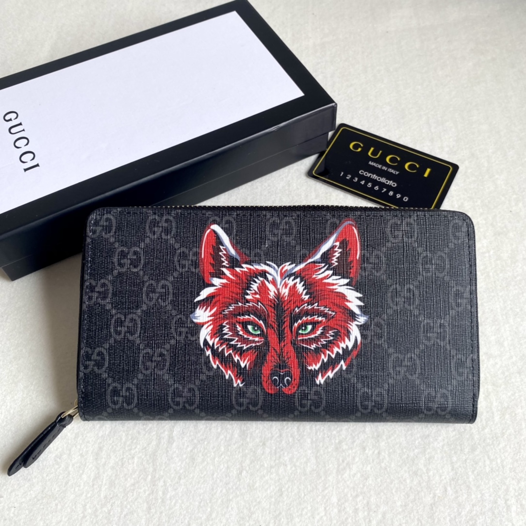 Gucci Unisex GG Supreme Printed Long Zipper Wallet