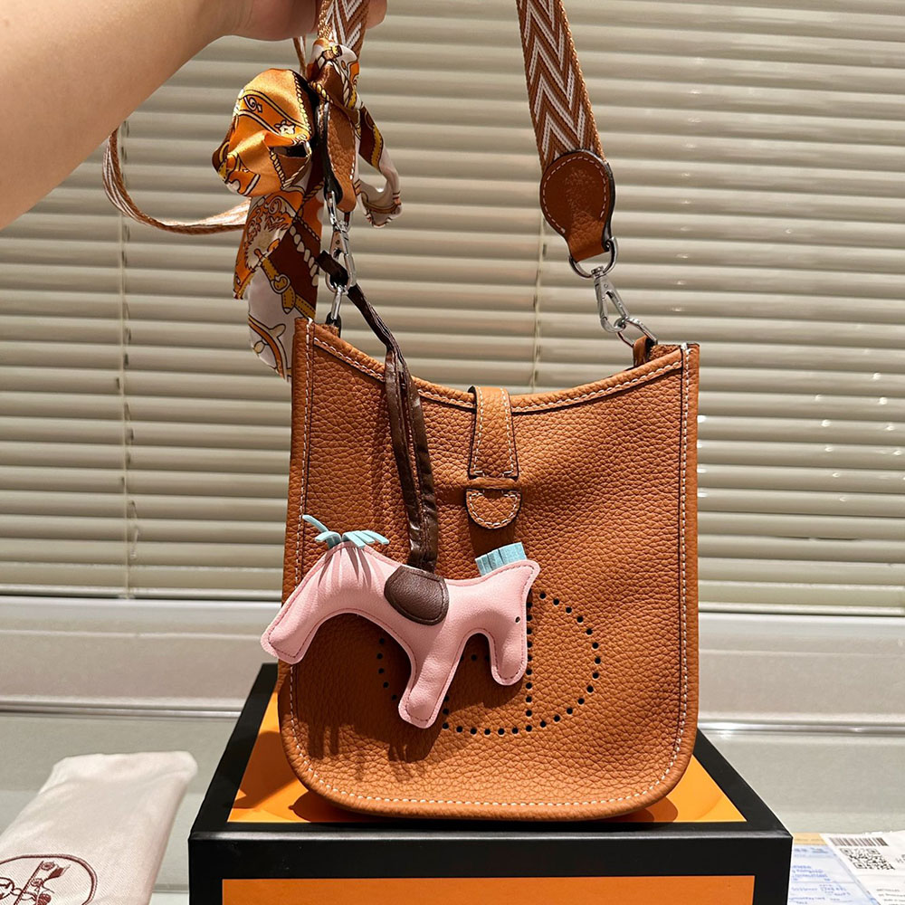 Hermes Evelyne Bag 20cm