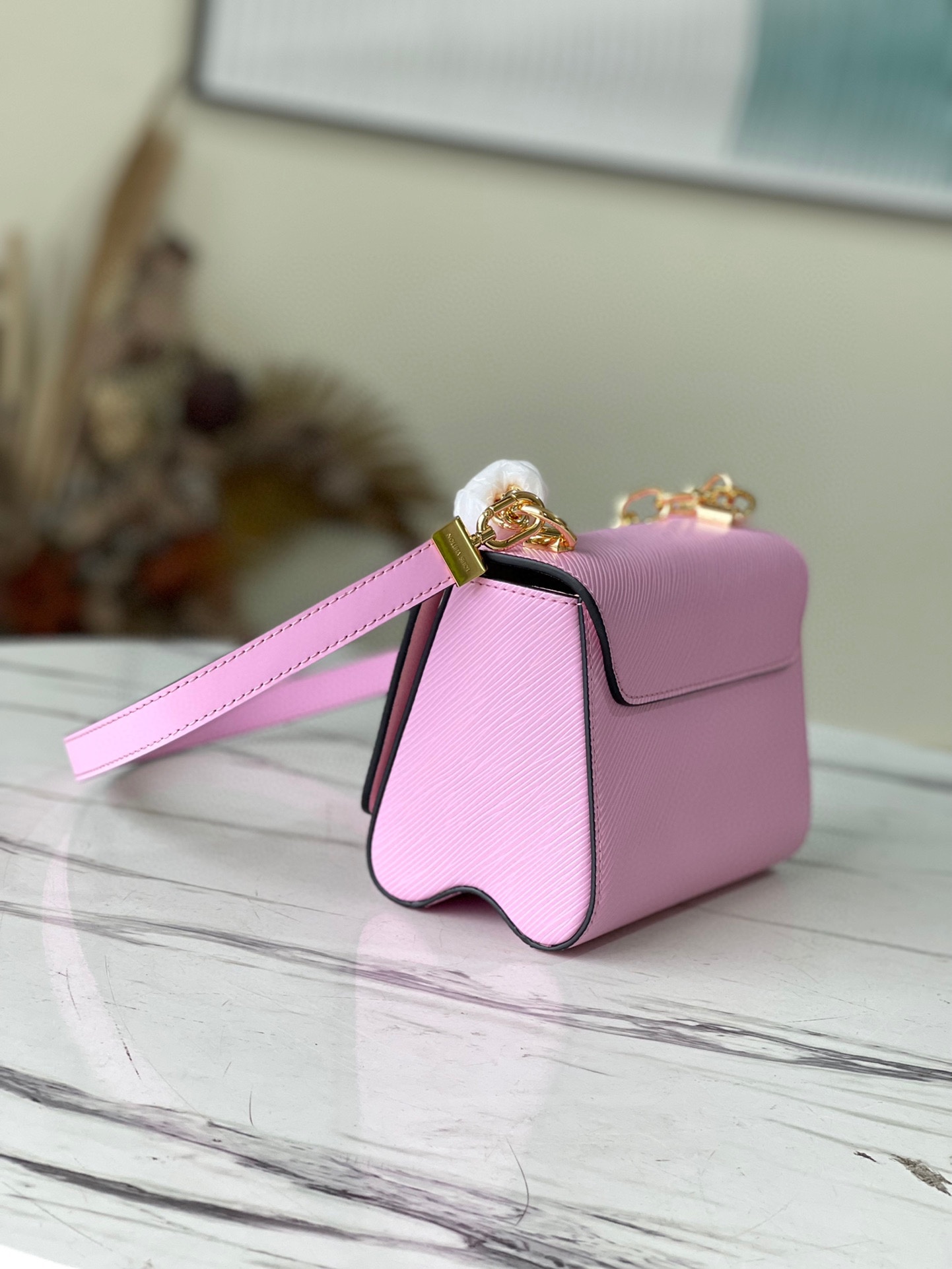 Louis Vuitton Twist MM M59405