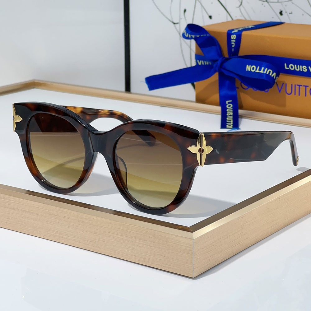 Louis Vuitton LV Clockwise Canvas sunglasses