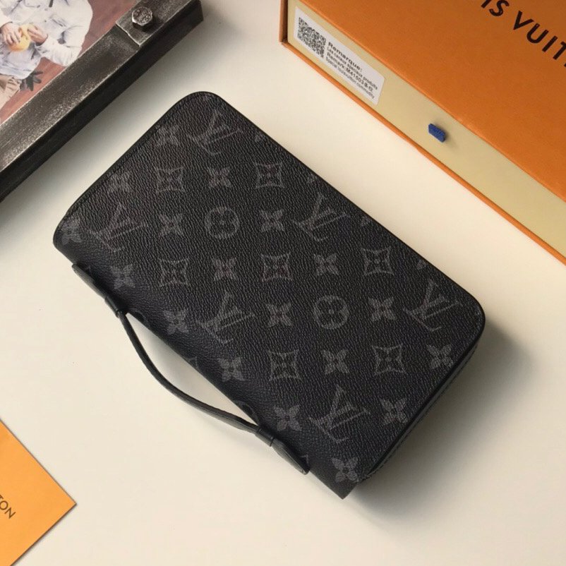 Louis Vuitton LV Zippy Wallet