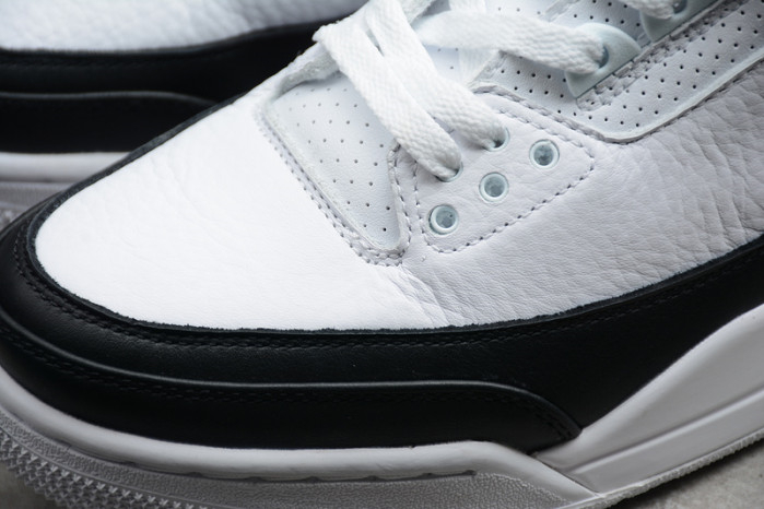 AIR JORDAN 3 SP WHITE/BLACK DA3595-100