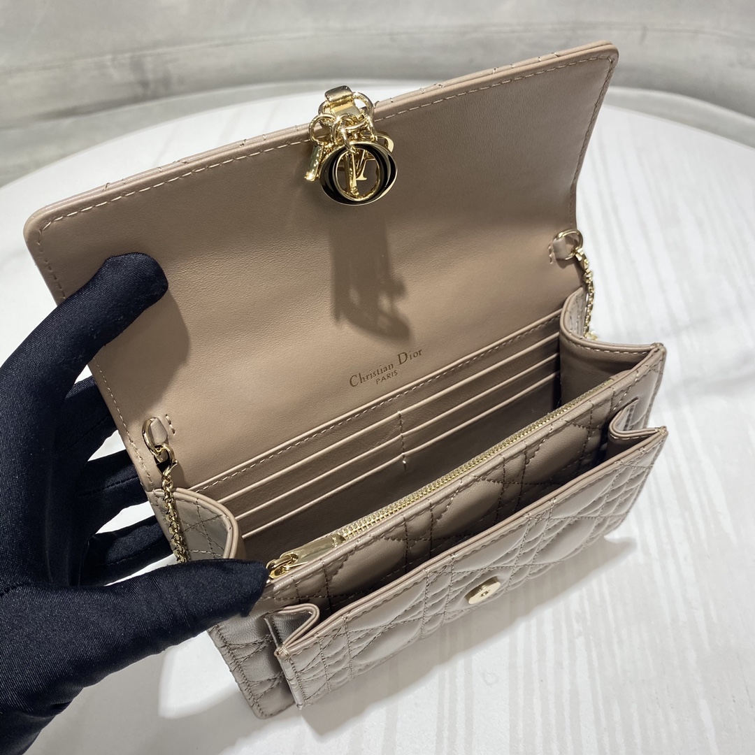 Perfect Replica Dior Lady Dior Chain Pouch