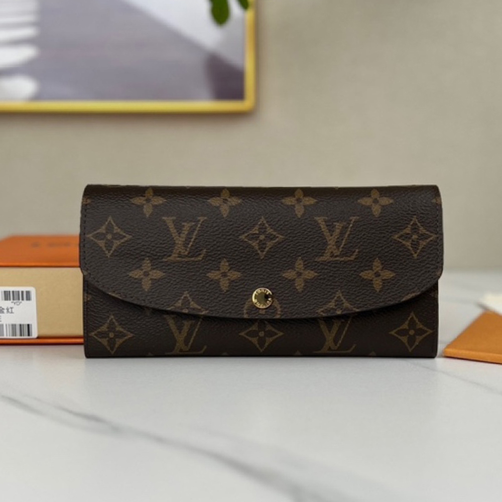 Louis Vuitton LV Emilie Snap On Wallet M61447