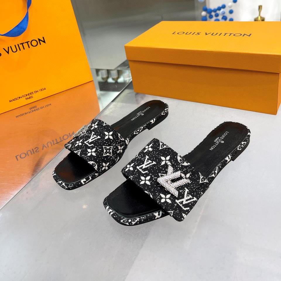 Louis Vuitton LV Flat Flat Flip-flops  Slide Sandal