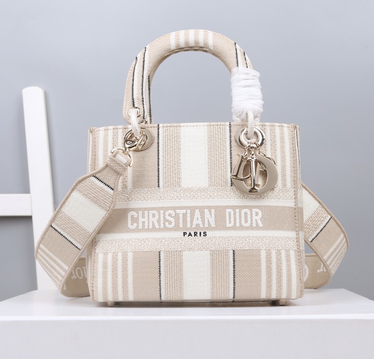 Dior The LADY D-LITE Bag Gray Toile de Jouy Reverse Embroidery M0565ORGO_M932