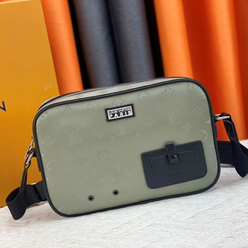 Louis Vuitton LV Alpha Messenger Bag