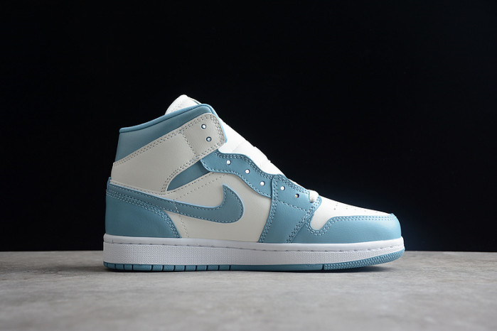 Air Jordan 1 Mid UNC BQ6472-141