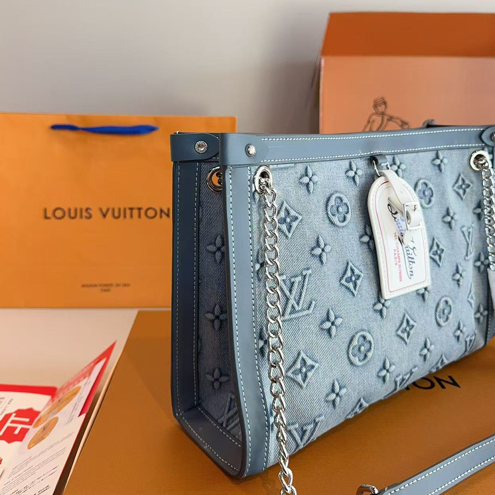 Louis Vuitton LV  Tote  bag