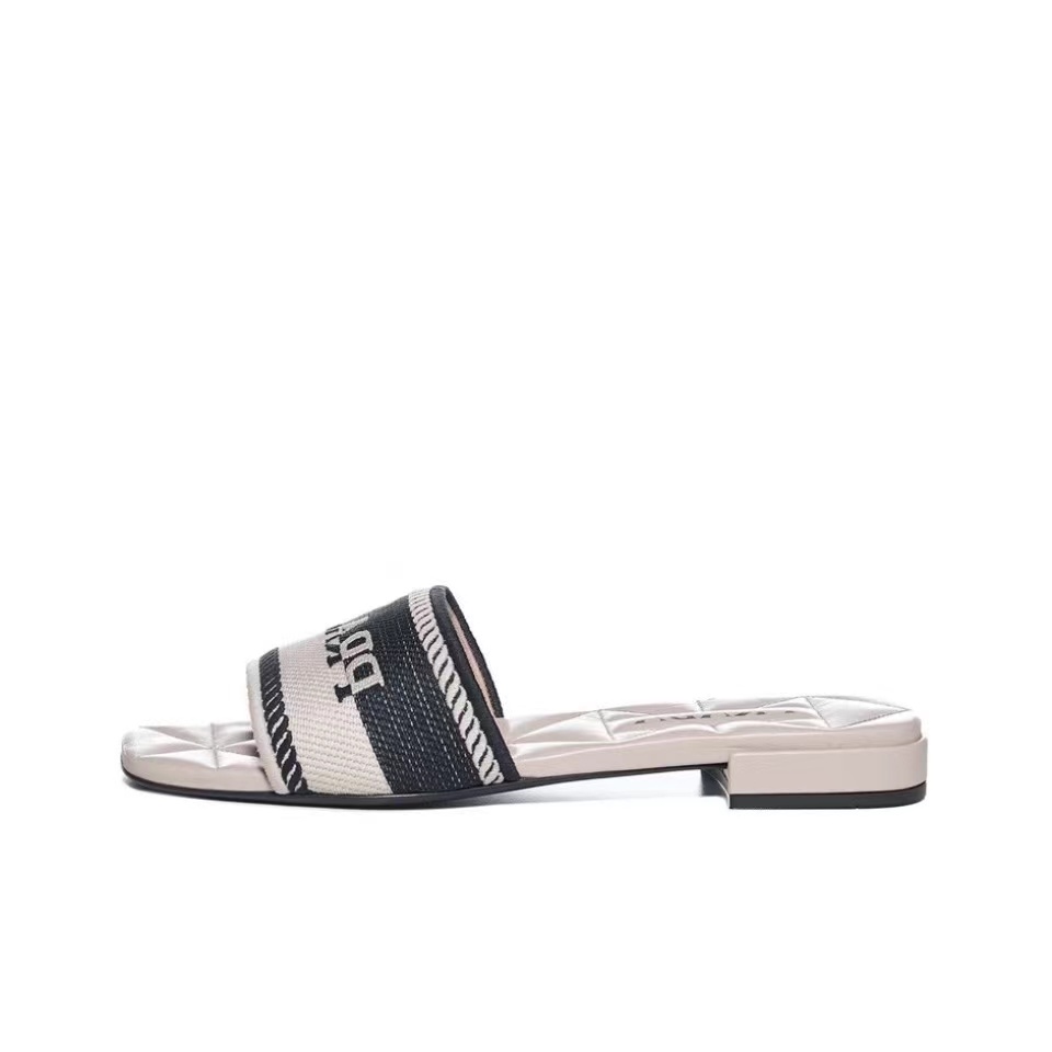 Prada Logo EmbroideryFashion Sandals Slide Sandal