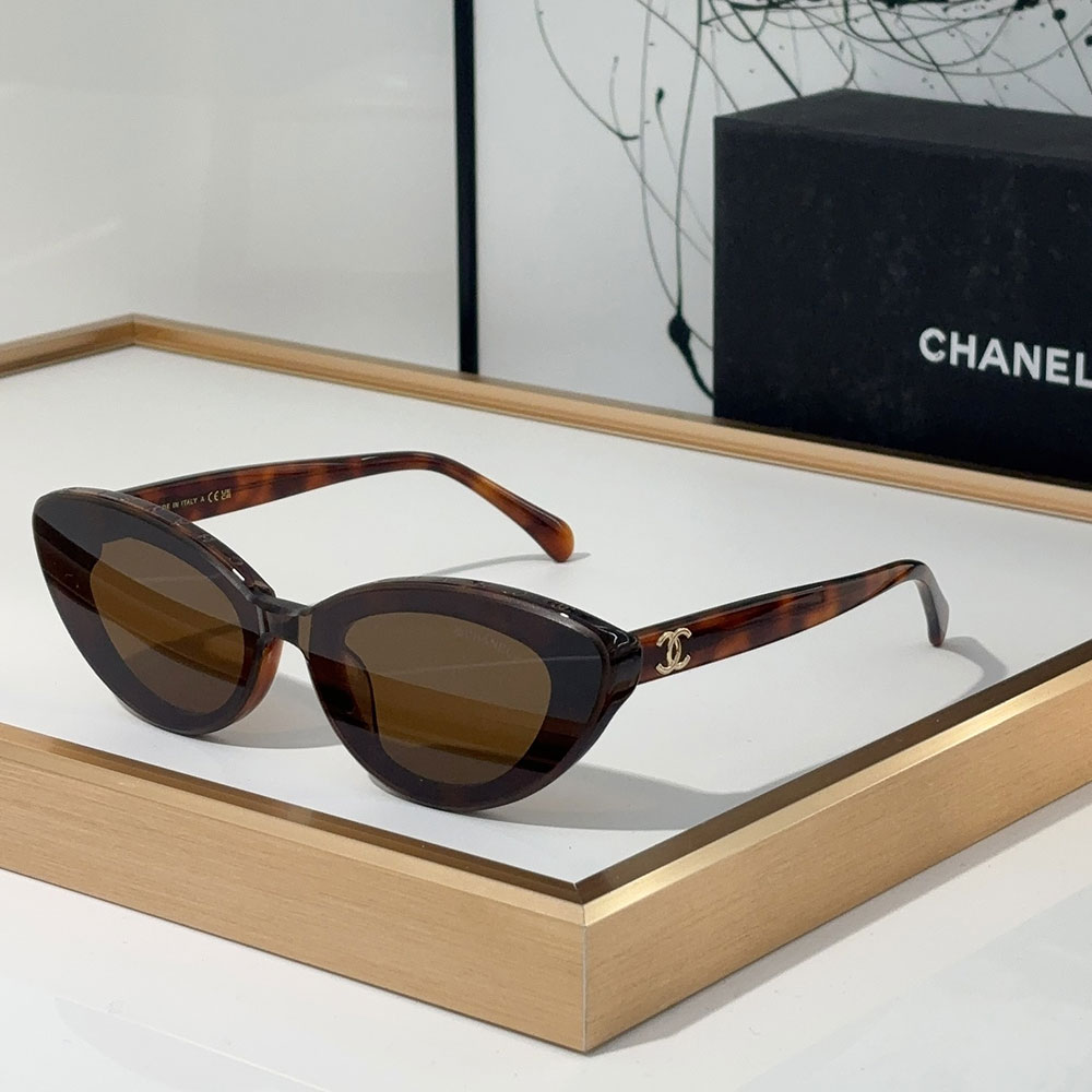 Chanel  Mirror leg Logo Cat-eye Sunglasses