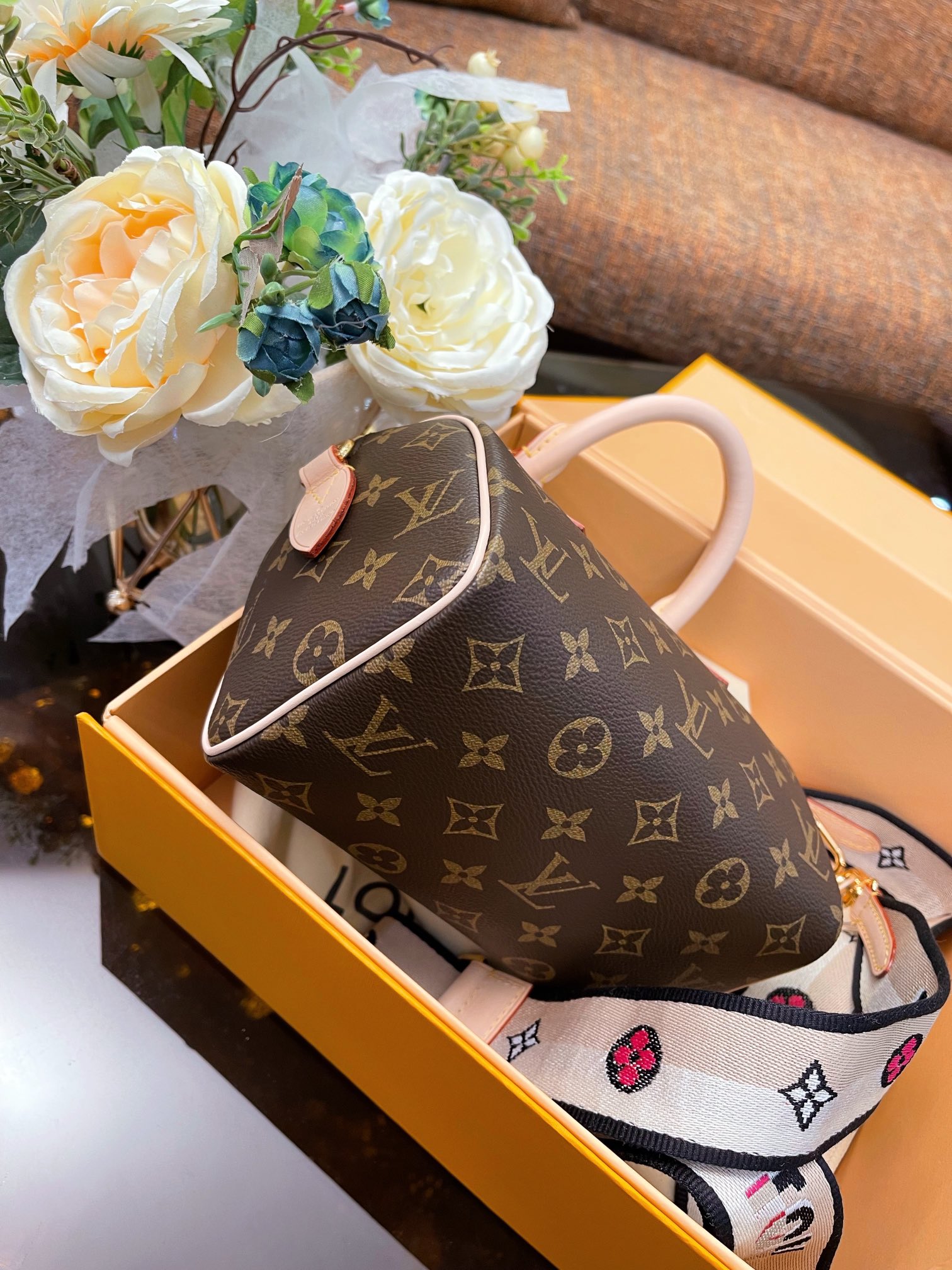 Louis Vuitton Speedy BandouliÈre New Eddition