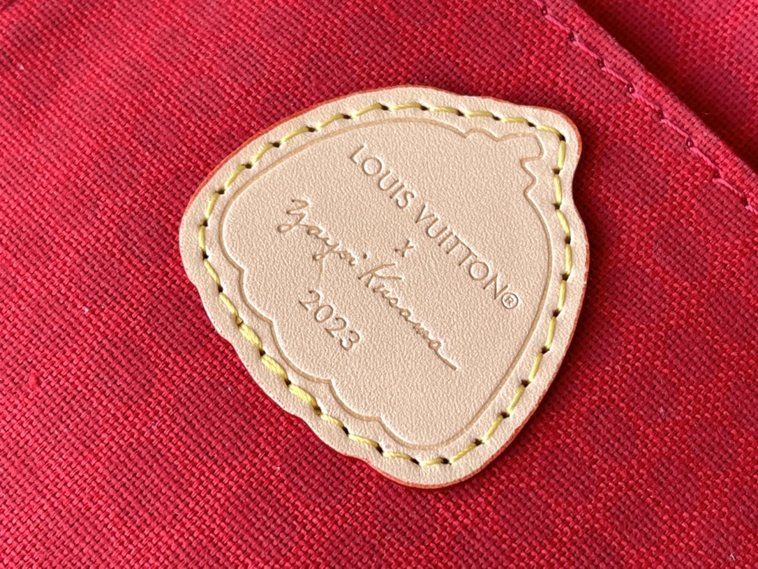 Louis Vuitton YK Petit Sac Plat M81867