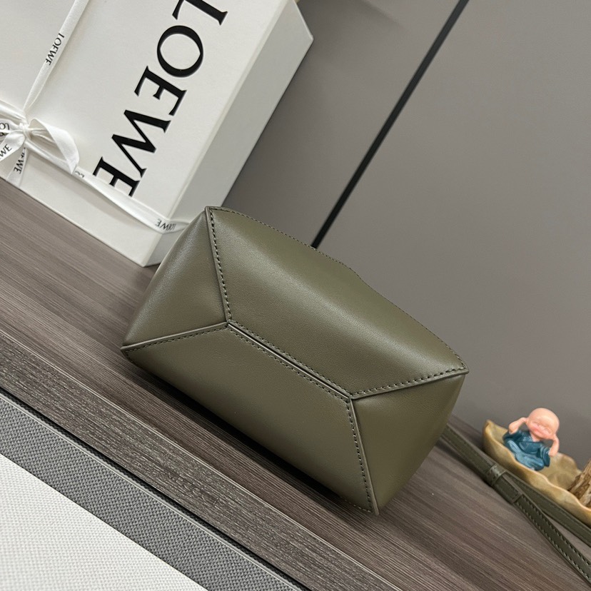 Loewe Mini Puzzle Fold Tote in shiny calfskin Green
