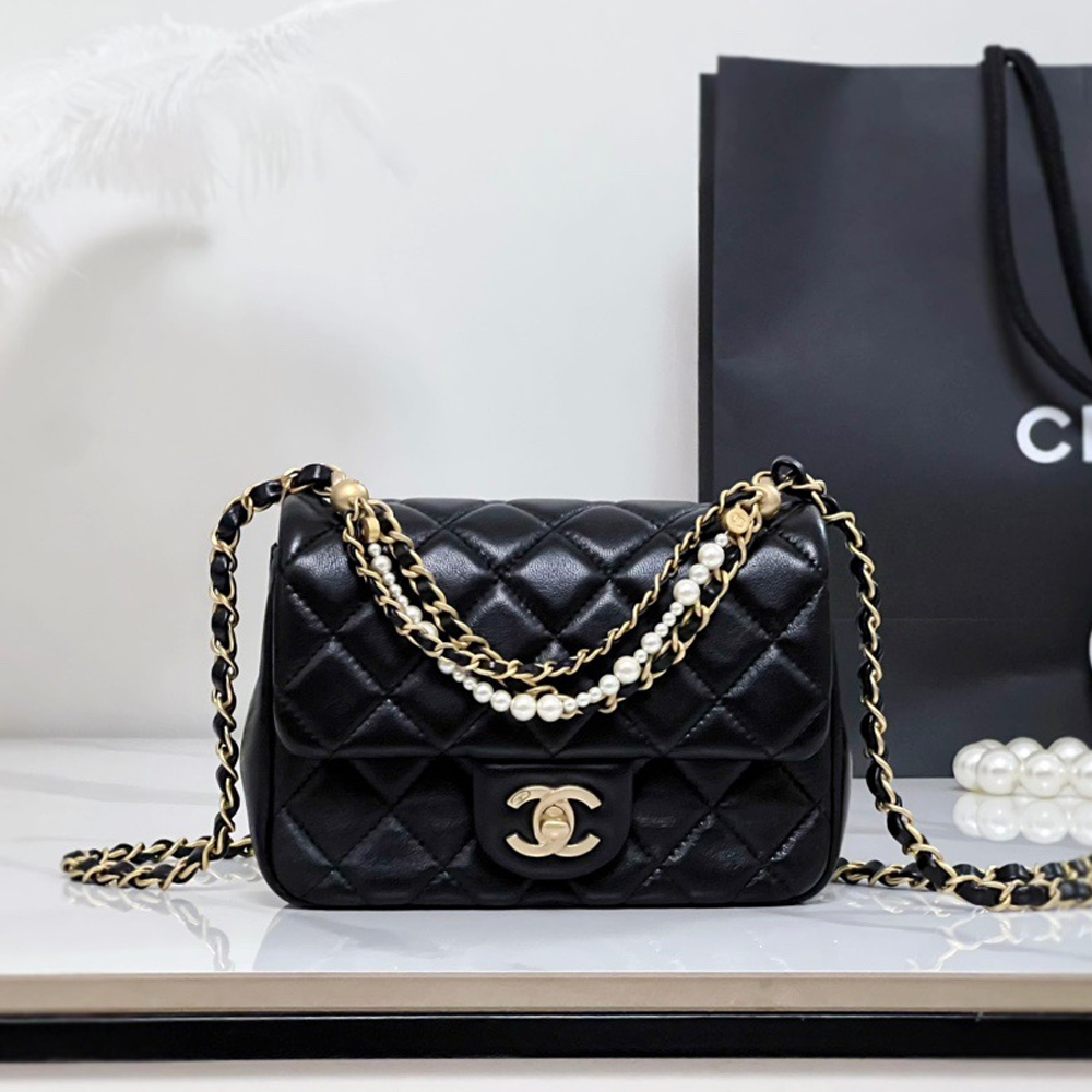 Chanel 24P Mini Square Black