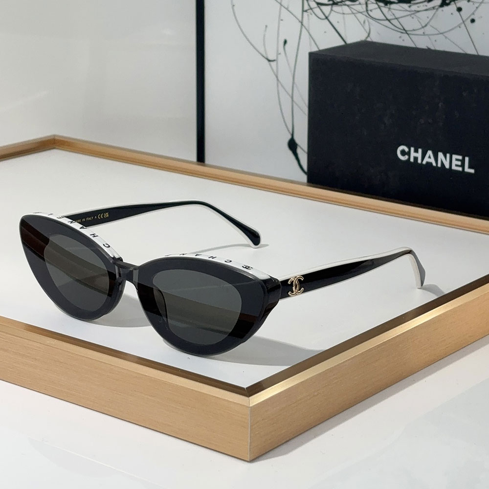 Chanel  Mirror leg Logo Cat-eye Sunglasses