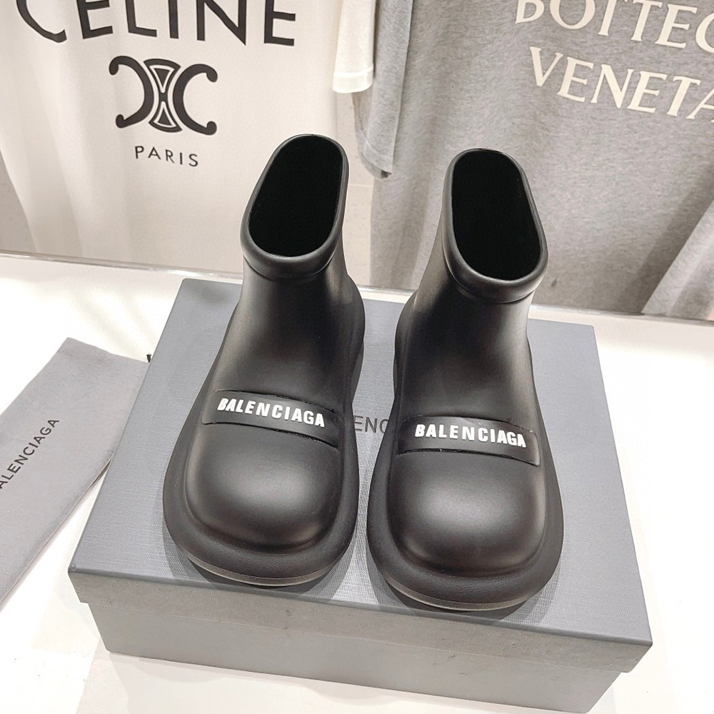 Balenciaga round Toe Rain Boots Slide Sandal