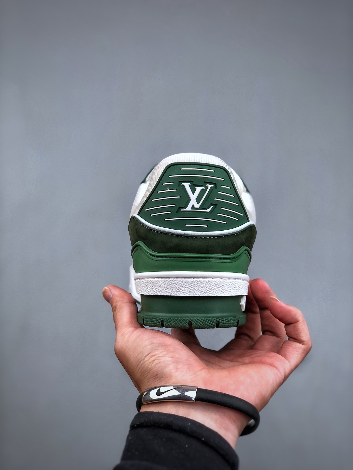 Louis Vuitton Sneakers blue green