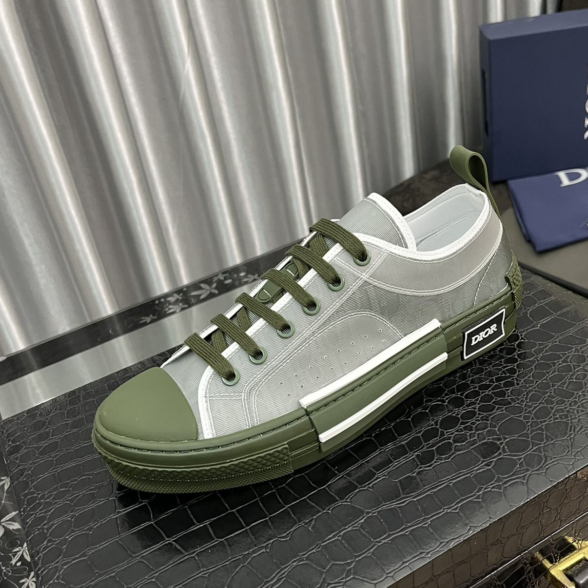 Dior B23 green Shoes