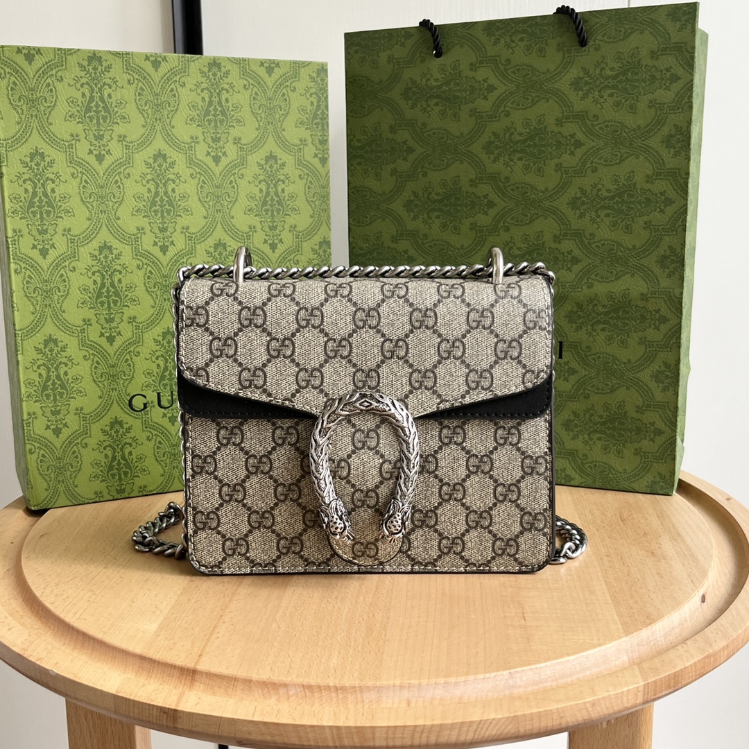 GUCCI Mini Dionysus Shoulder Bag