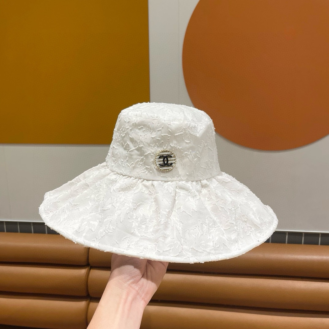 Chanel  Little Fragrant Wind Fisherman Hat  Sunhat