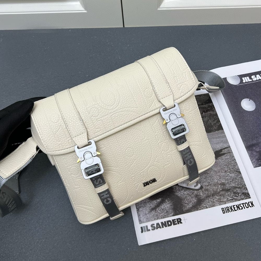Dior Hit The Road Flap Messenger Bag