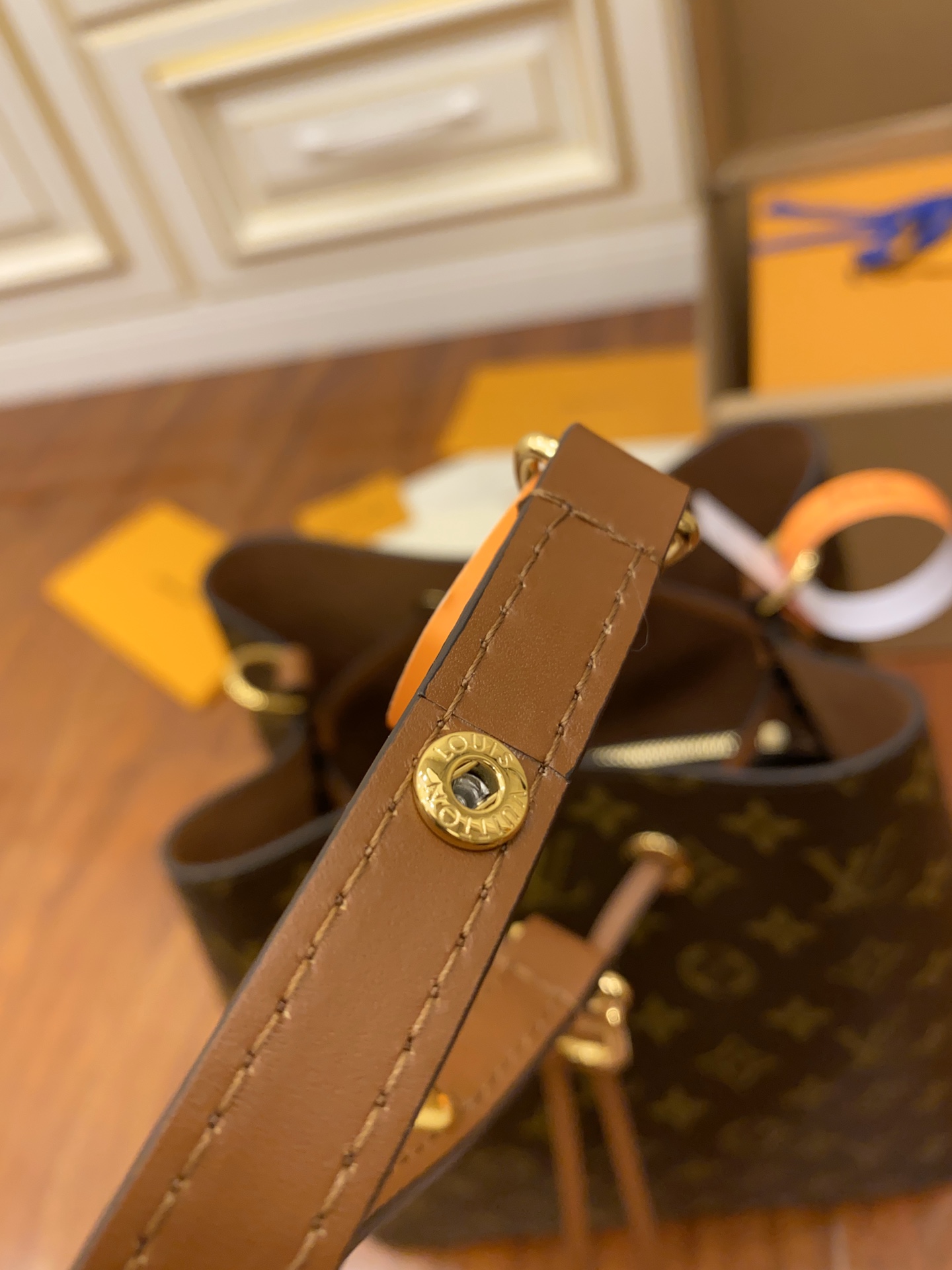 Louis Vuitton NeoNoe MM M44887