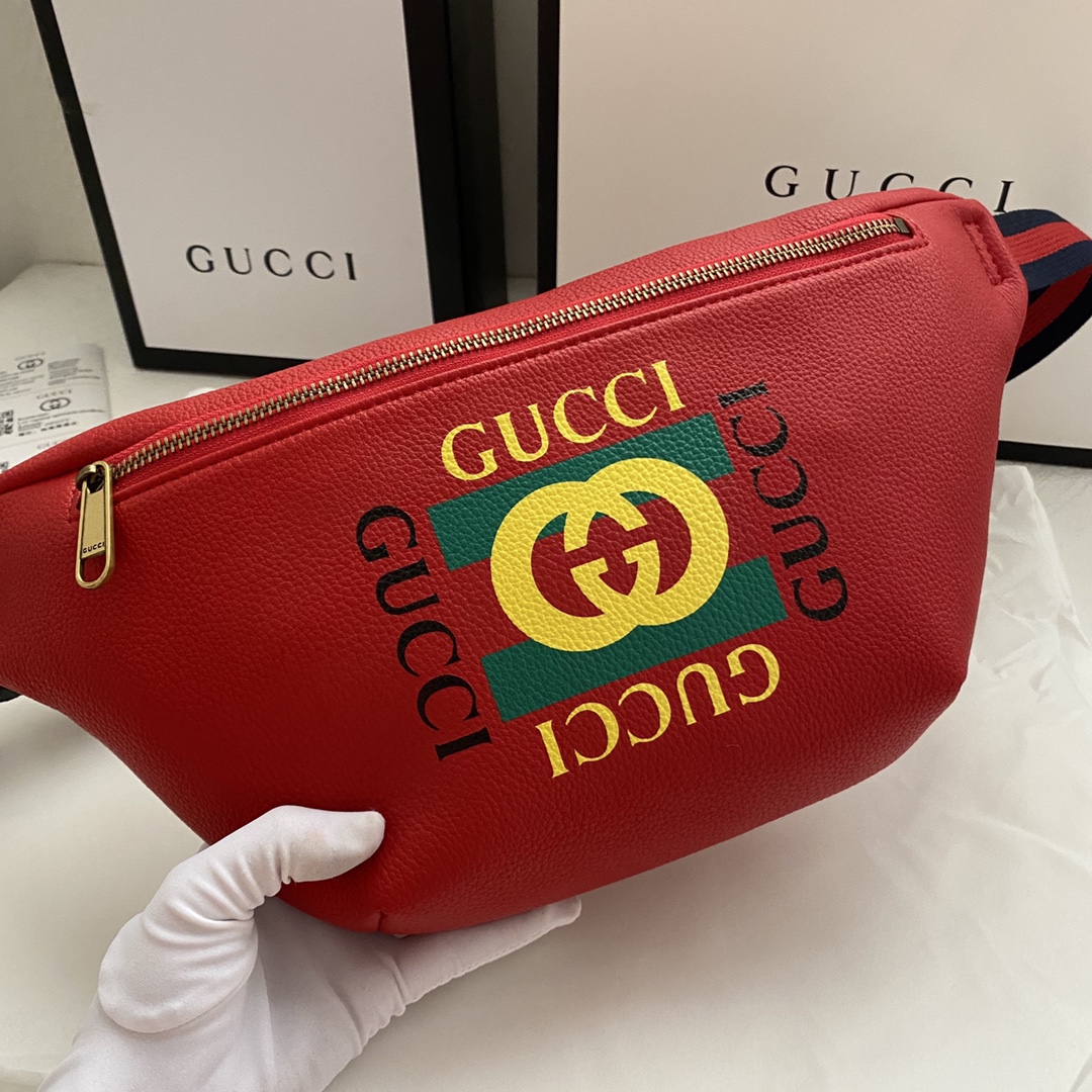 Gucci Leather Waist Bag