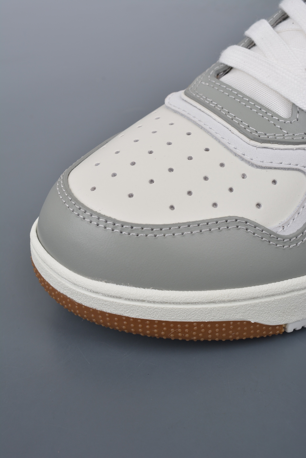 Dior B27 Sneakers High-Top Gray