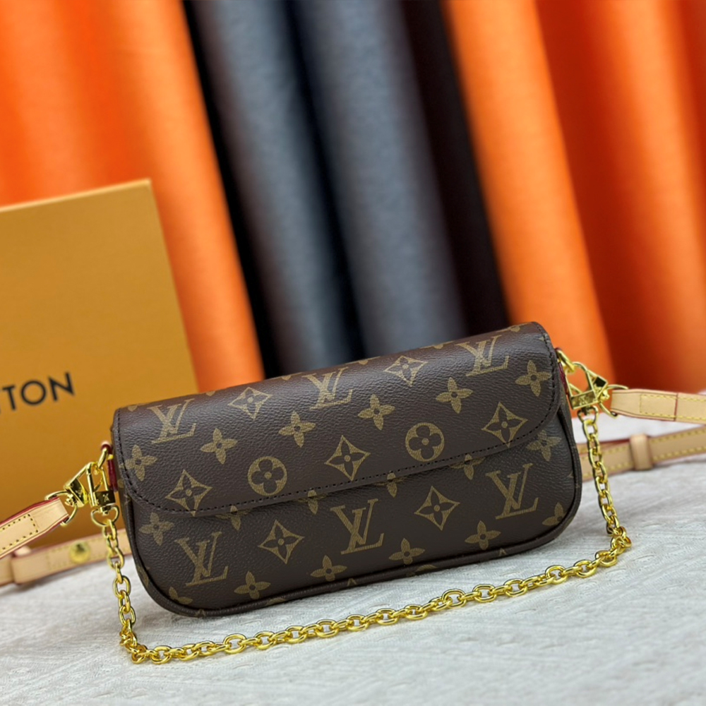 Louis Vuitton LV Leather Baguette Shoulder Handbag M82210&M81911