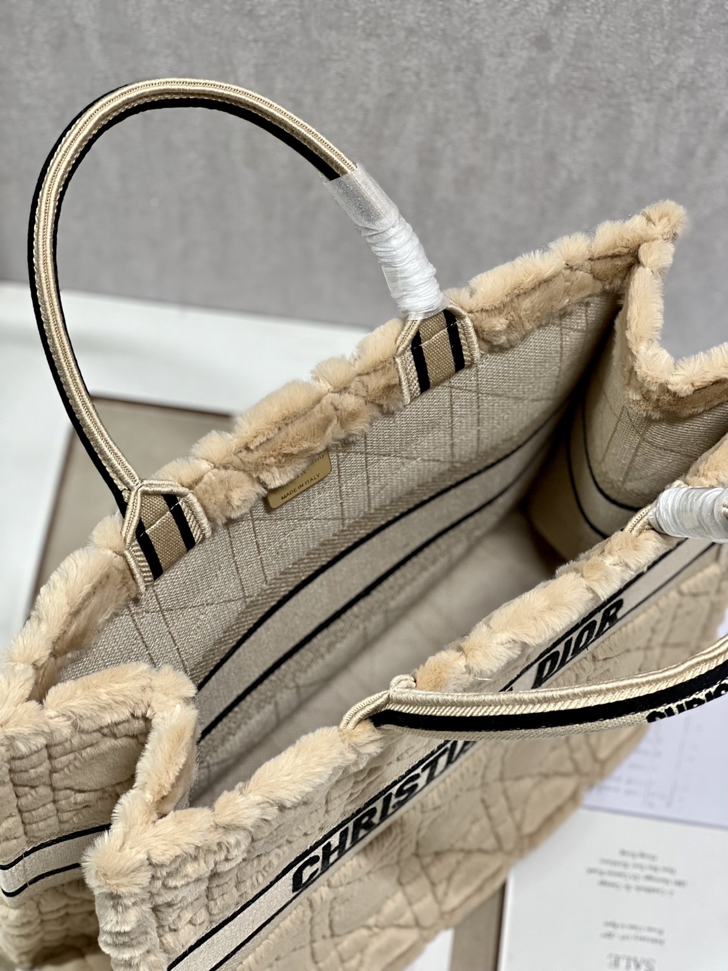 Dior Book Tote Large Beige Cannage Shearling M1286ZMBU_M918