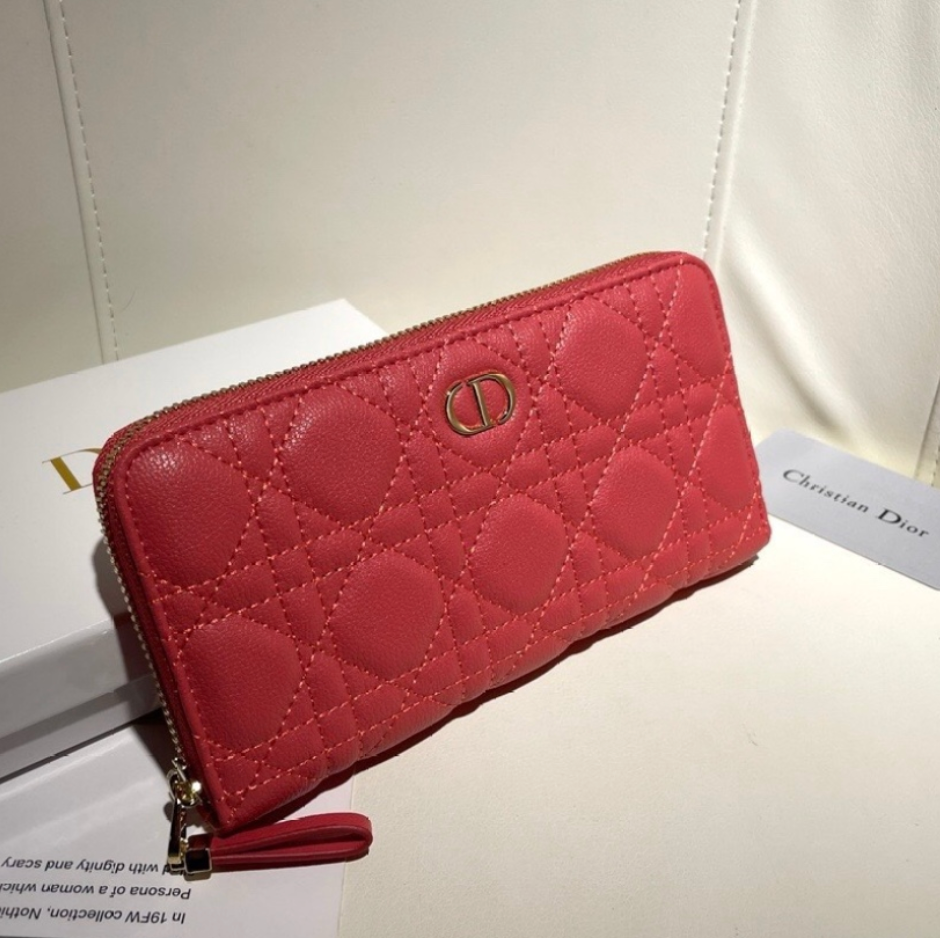 Dior Caro Voyageur Wallet