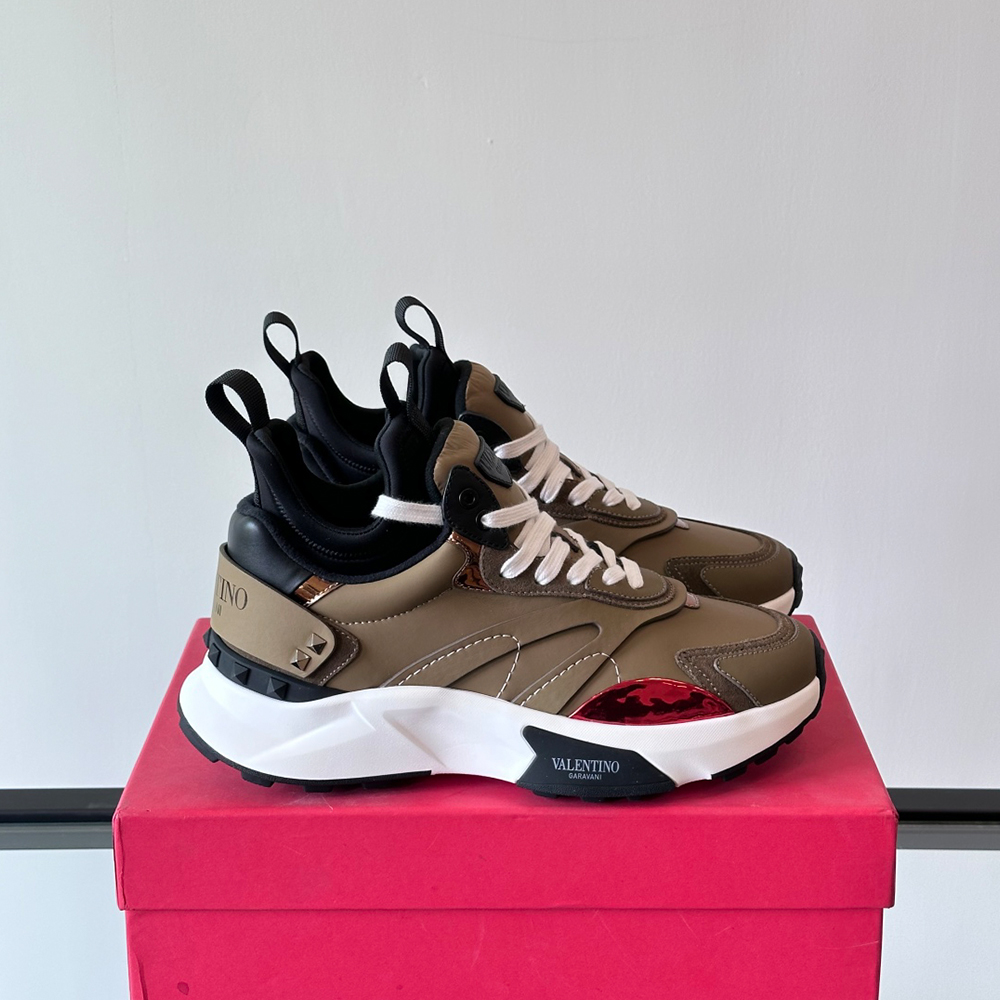 Valentino Garavani Leather Lace-Up Sneakers