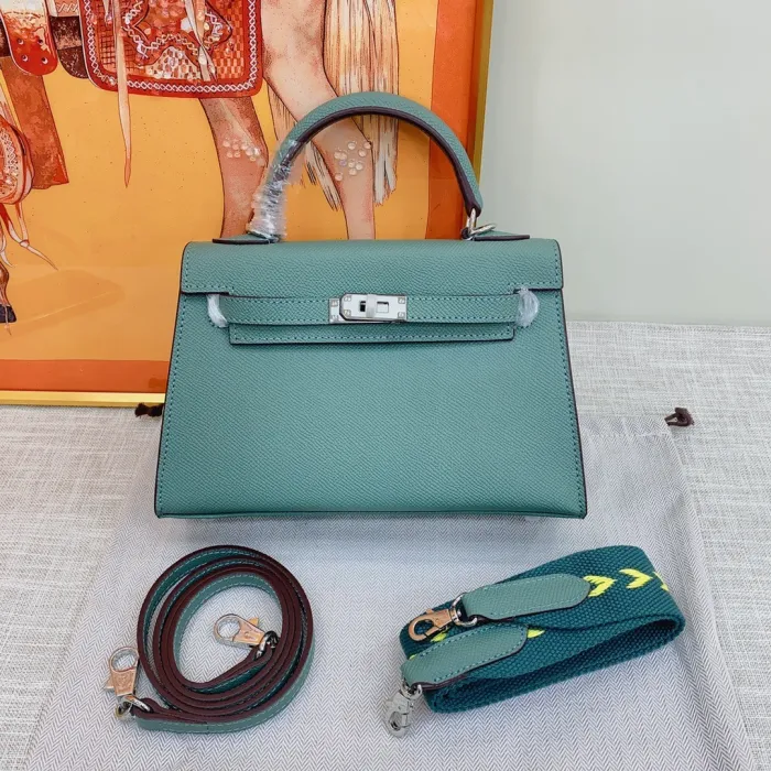 Hermès Kelly22 Handbag