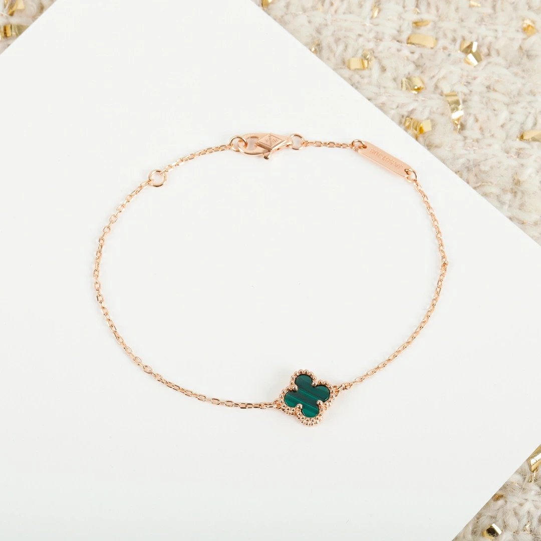 Van Cleef&Arpels VCA Single alhambra Bracelet