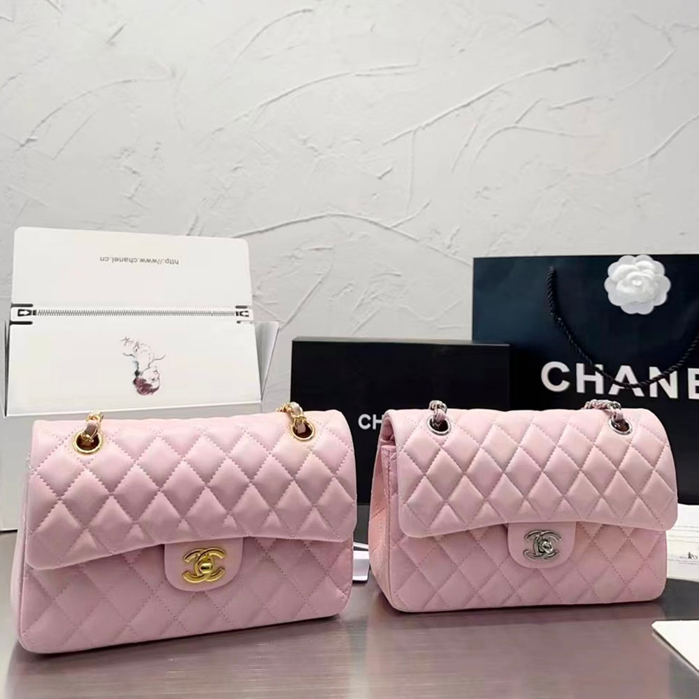 Chanel   CF Bag Small 23CM