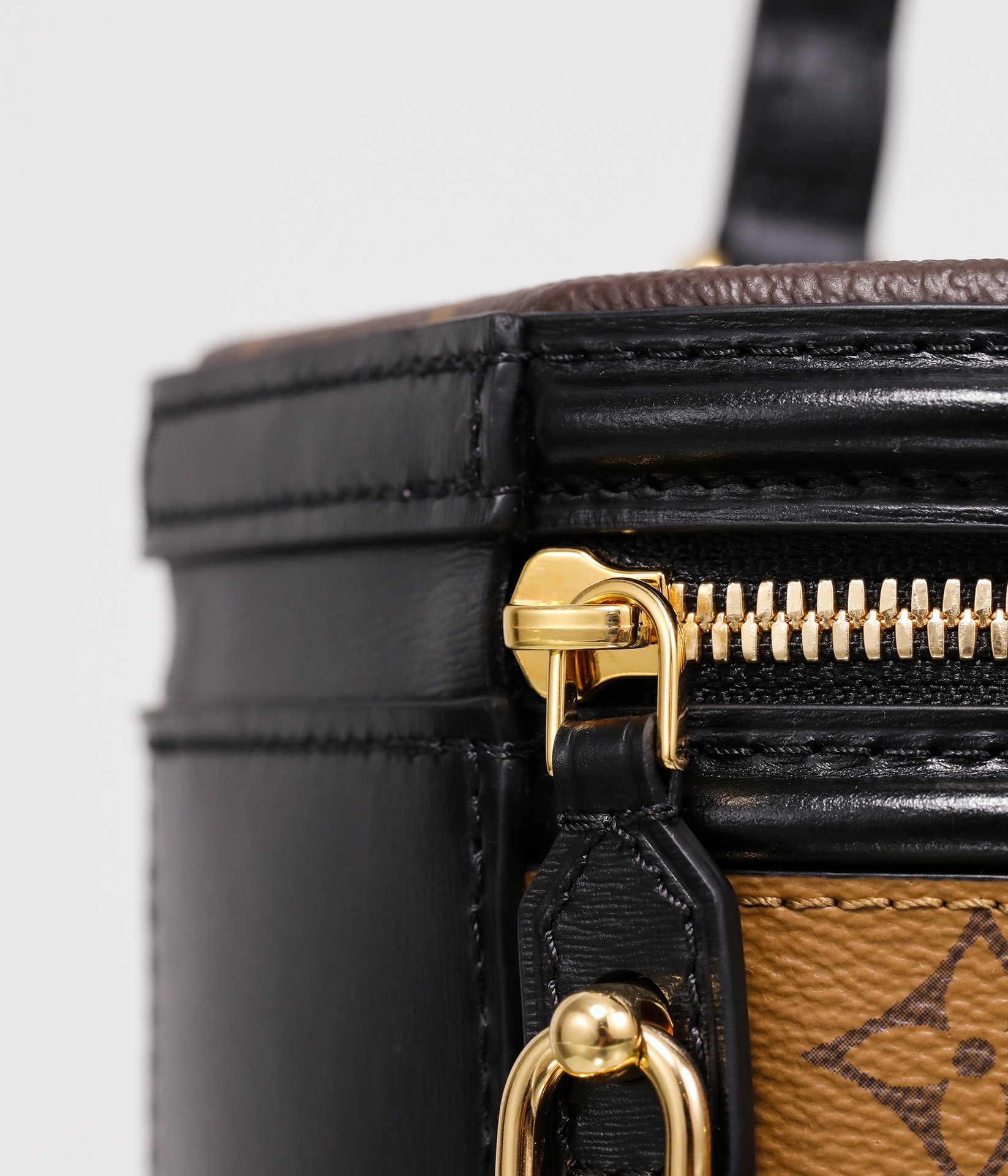 Louis Vuitton Cannes M43986