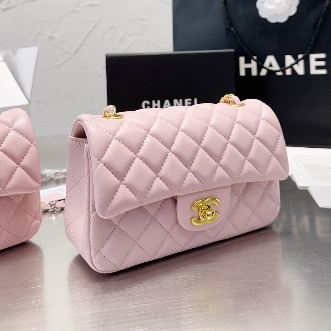 Chanel Classic Pink Flag Bag Small 20cm-